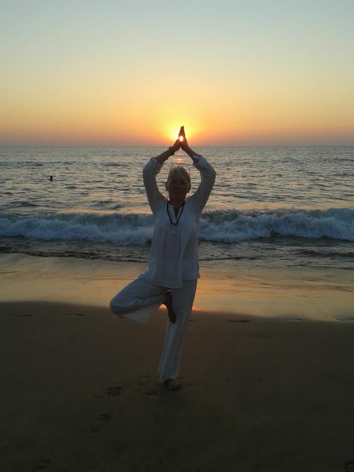 Me yoga tree 1