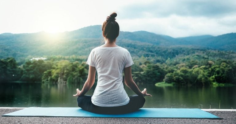 benefits yoga fb 768x403