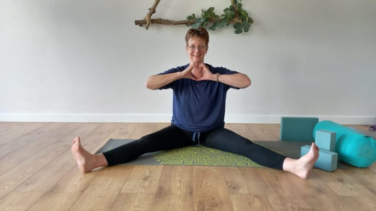 gentle yoga northamptonshire ruth mackman  768x432