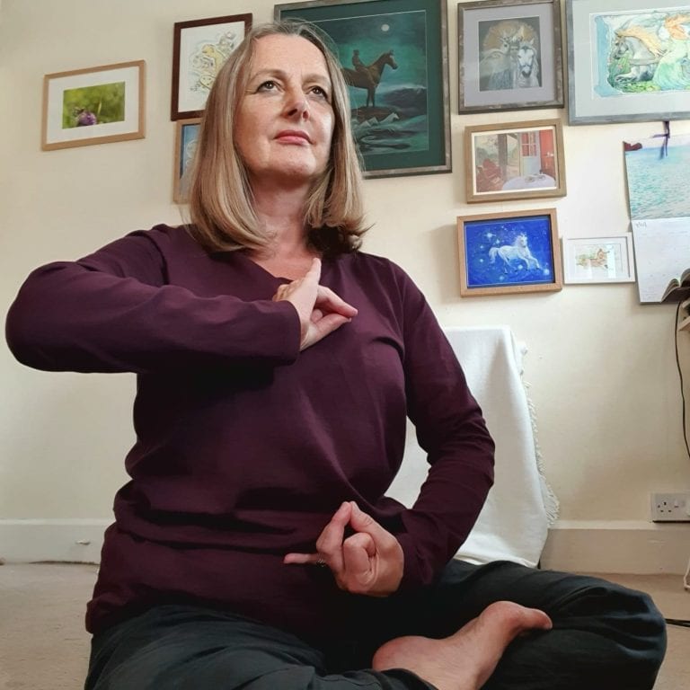 hridaya mudra scaled 1 768x768