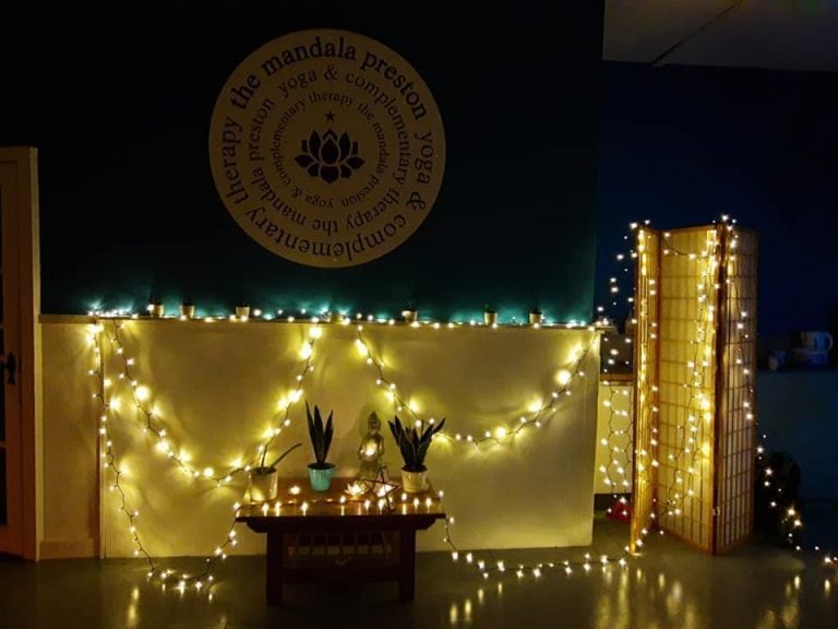 lights 1 768x576
