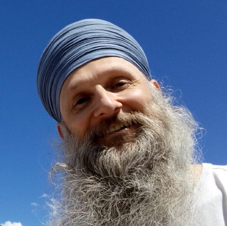 sat siri singh 08 2 768x763
