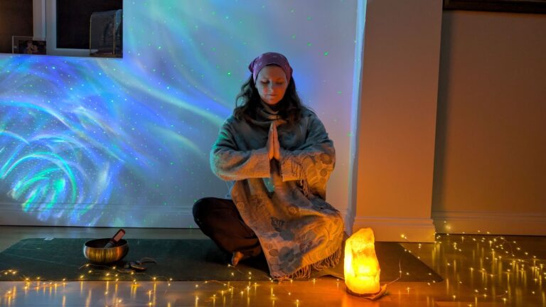 Yoga Classes, Breathwork & Yoga Nidra in Pangbourne. Yoga Classes, Breathwork & Yoga Nidra in Pangbourne.