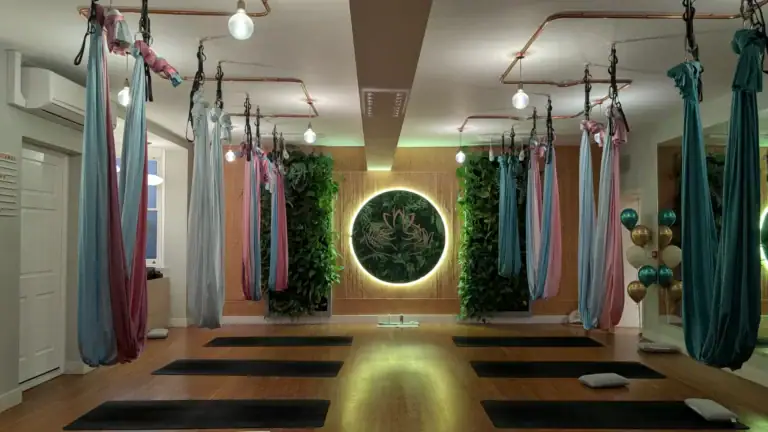 airhedz aerial yoga 768x432